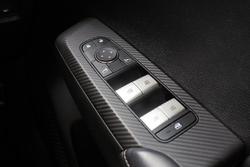 2024 Mitsubishi Outlander ES