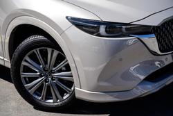 2025 Mazda CX-5 G25 Akera