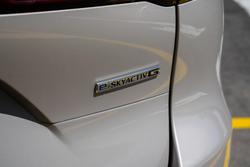 2025 Mazda CX-60 G40e Evolve