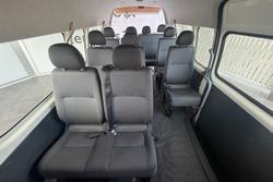 2015 Toyota Hiace Commuter