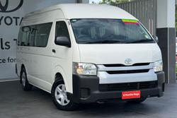 2015 Toyota Hiace Commuter