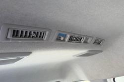 2015 Toyota Hiace Commuter