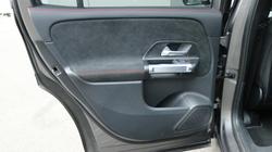 2025 Mercedes-Benz GLB-Class GLB250