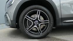 2025 Mercedes-Benz GLB-Class GLB250