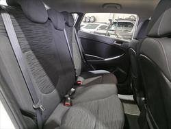 2014 Hyundai Accent Active