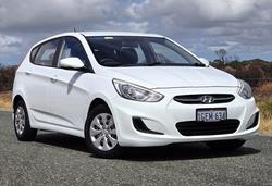 2014 Hyundai Accent Active
