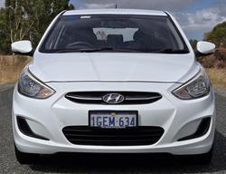 2014 Hyundai Accent Active