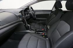 2017 Hyundai Elantra Active