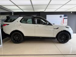 2025 Land Rover Discovery D350 Dynamic SE