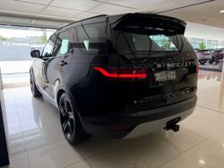 2025 Land Rover Discovery D350 S