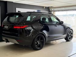 2025 Land Rover Discovery D350 S