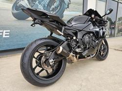 2024 Yamaha YZF-R1 Black