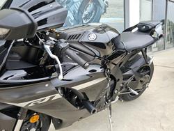 2024 Yamaha YZF-R1 Black