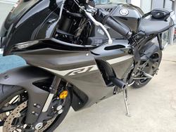 2024 Yamaha YZF-R1 Black