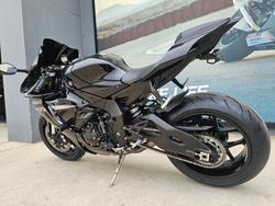 2024 Yamaha YZF-R1 Black