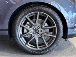 2024 Land Rover Range Rover Velar P400 Dynamic HSE