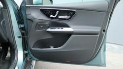 2025 Mercedes-Benz GLC-Class GLC300