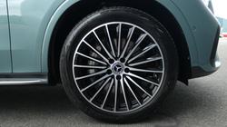 2025 Mercedes-Benz GLC-Class GLC300