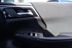 2024 Mitsubishi Outlander ES