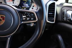 2017 Porsche Cayenne Diesel Platinum Edition