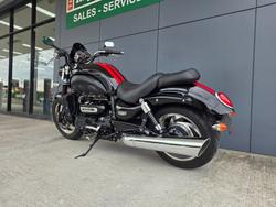 2018 Triumph ROCKET III ROADSTER BLACK