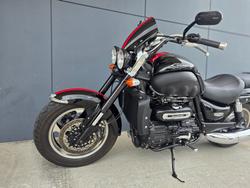 2018 Triumph ROCKET III ROADSTER BLACK
