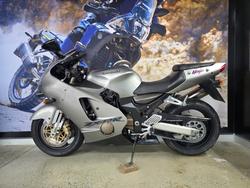 2000 Kawasaki ZX-12R (ZX1200 NINJA)