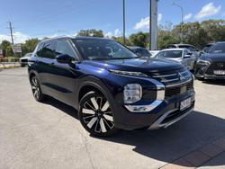 2025 Mitsubishi Outlander Exceed