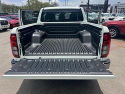 2024 Mitsubishi Triton GLS