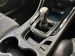 2015 Holden Commodore SS VF MY15 Redhot