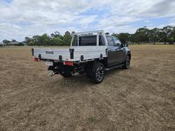 2023 Toyota Hilux SR5
