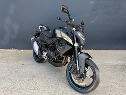 2023 CFMOTO 450 NK BLACK