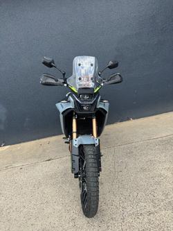 2023 CFMOTO 450 NK BLACK