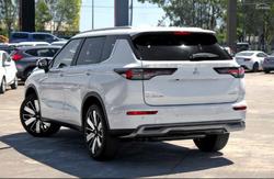 2025 Mitsubishi Outlander Aspire