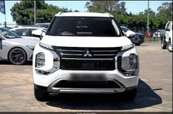 2025 Mitsubishi Outlander Aspire