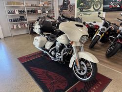 2016 HARLEY-DAVIDSON FLHXS STREET GLIDE SPECIAL GOLD