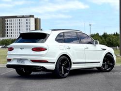 2021 Bentley Bentayga V8 4V MY22 AWD Glacier White