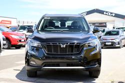 2024 Mahindra XUV700 AX7L Black Edition Napoli Black