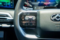 2025 LDV Terron 9 Evolve