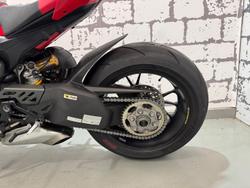 2023 Ducati Streetfighter V4 S Streetfighter Red