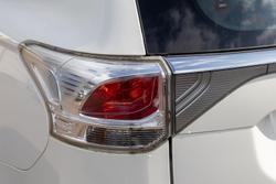 2013 Mitsubishi Outlander ES