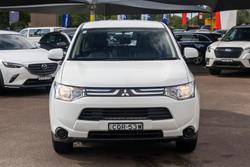 2013 Mitsubishi Outlander ES