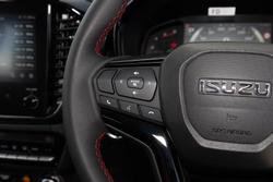 2025 Isuzu D-MAX X-TERRAIN