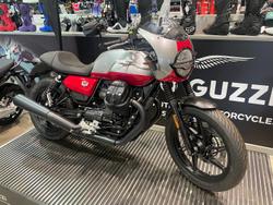 2025 Moto Guzzi V7 Stone Corsa Stone Red