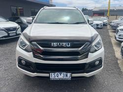 2020 Isuzu MU-X Onyx Edition