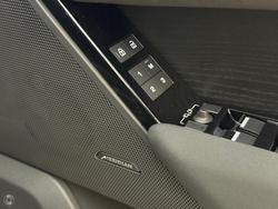 2024 Land Rover Range Rover Velar D300 Dynamic SE