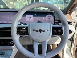 2024 Genesis GV70 2.5T ADVANCED