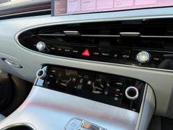 2024 Genesis GV70 2.5T ADVANCED