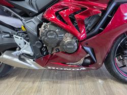 2021 Honda CBR650R RED
