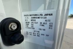 2022 Isuzu N Series NNR 45-150